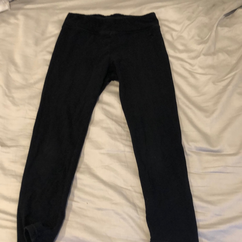 Black leggings